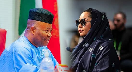 Drama as Senator  Natasha  plead with Akpabio. 