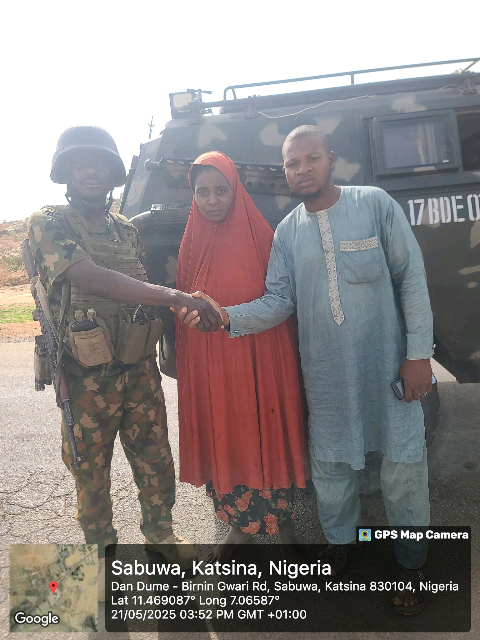 Jubilation as Nigerian Army rescue woman.