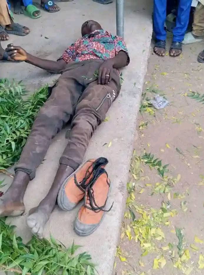 Sad: Body of a man found lifeless in a market place. 