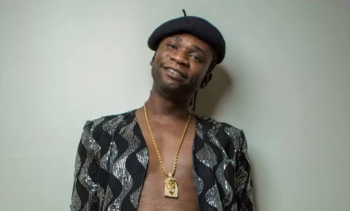 Singer, Speed Darlington reveals how he dis virgin a little girl. 