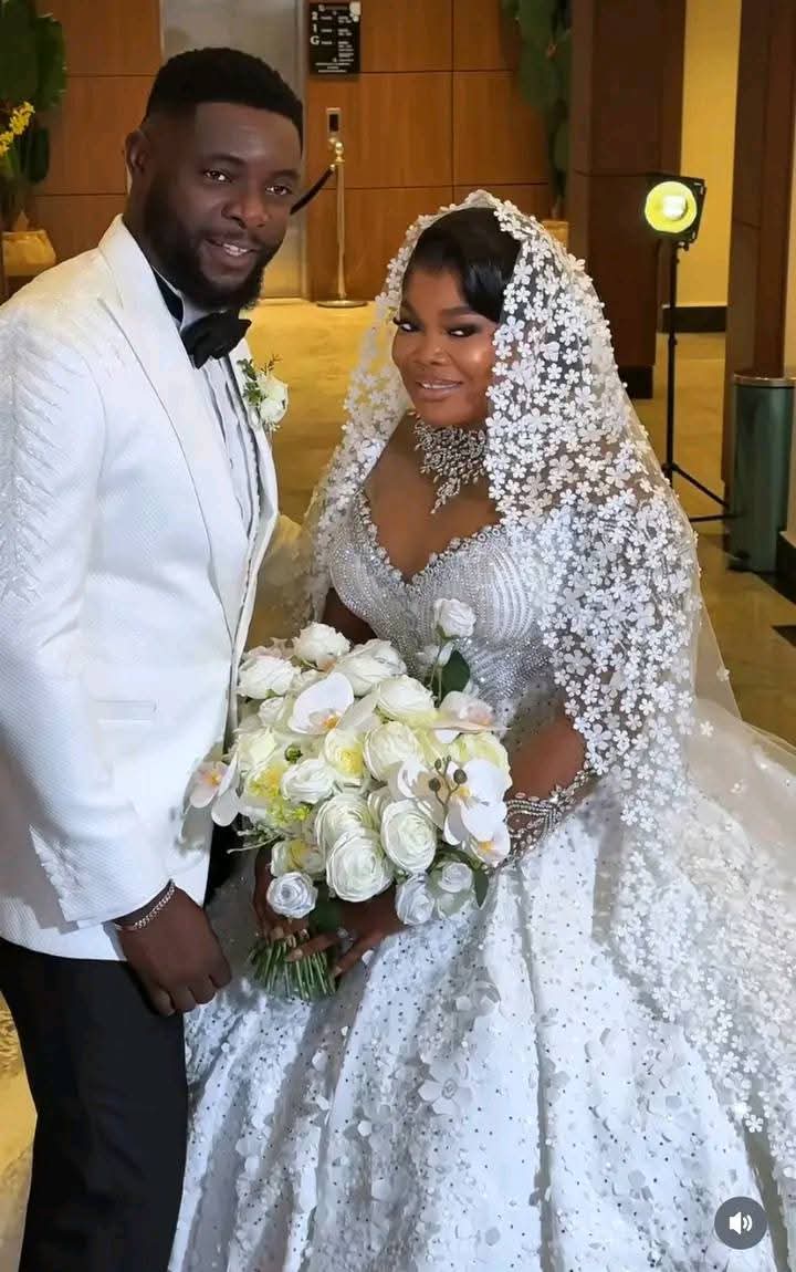 Congratulations to Actress Ruby Ojiakor and her husband. 