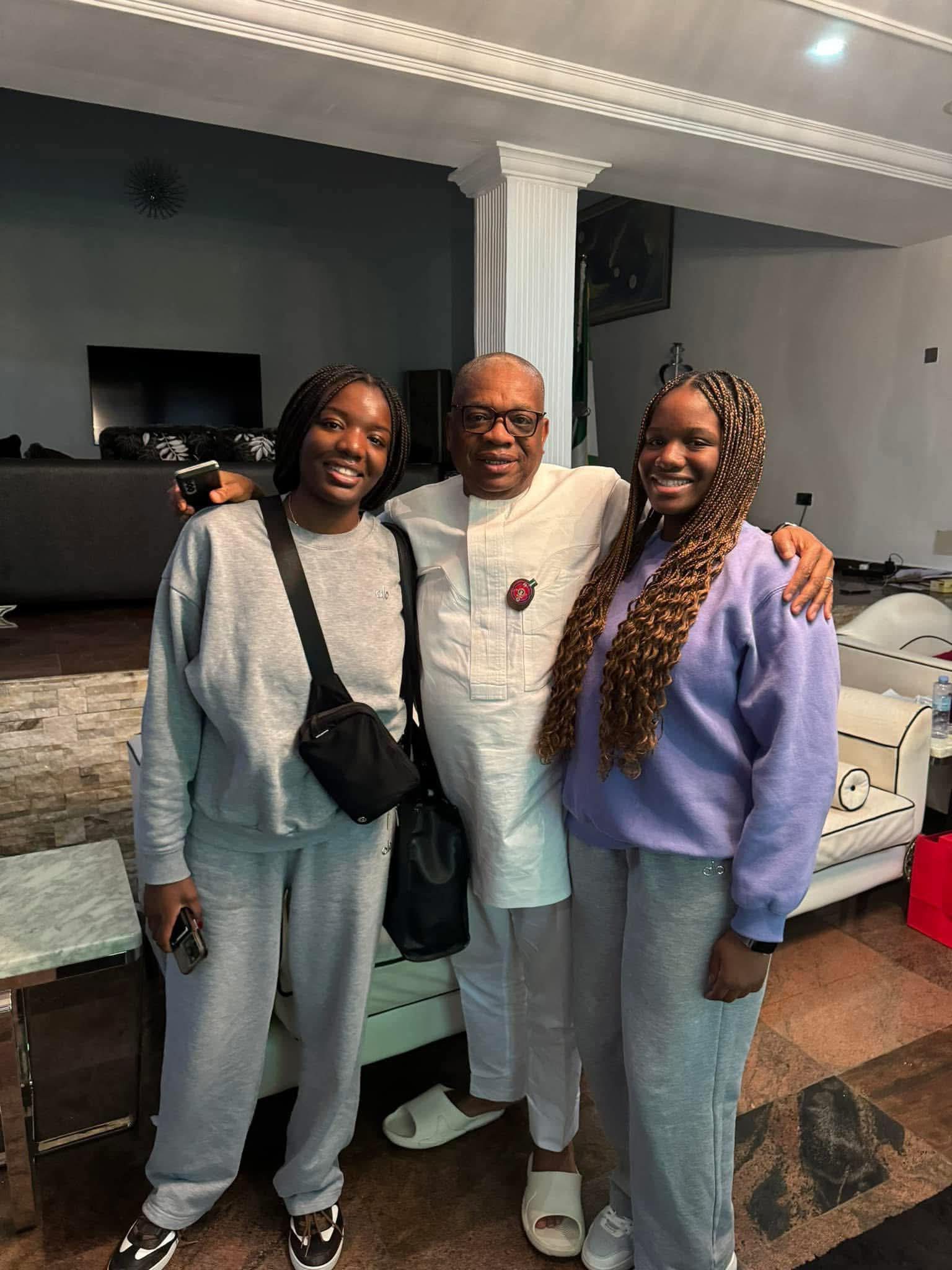 Drama as Former Abia State Governor share photo with is daughters. 