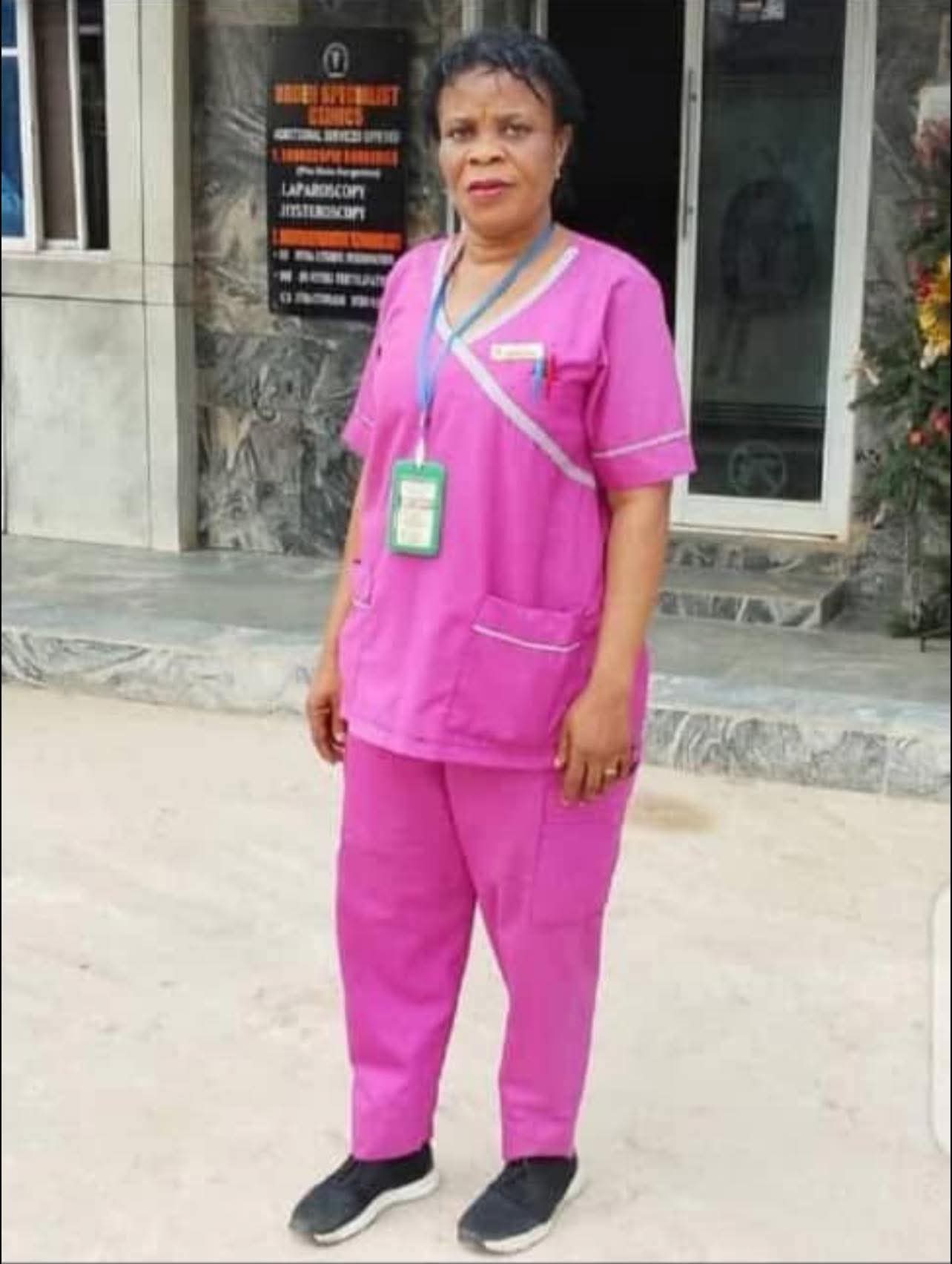 Sad: Lady mourns her Nurse from who died out of FMC Careless. 