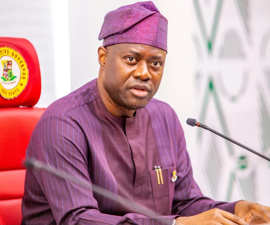 jubilation in Oyo over 10,000 naira transport Support. 